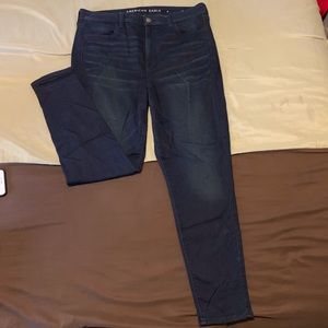 High-waisted jegging